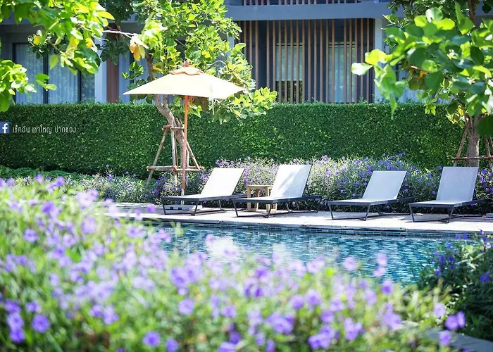 The Valley Khaoyai Tropical Style